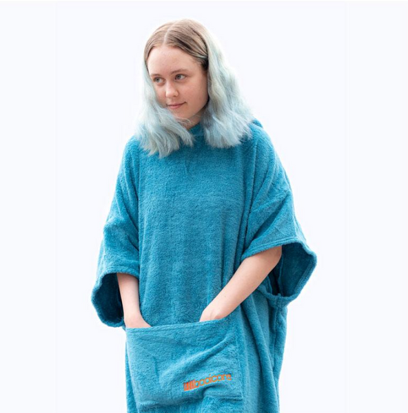The booicore "Midi" Changing Robe - Turquoise