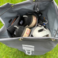 It features a built-in shoe pocket, a water-resistant inner bag to keep your wet gear separate, a mobile phone pocket and key loop with Free booicore Key-Strap